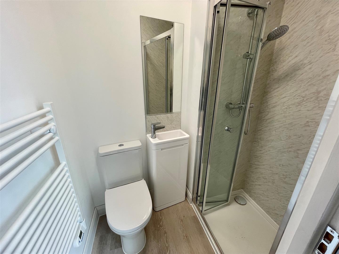 Apartment 7 5-9 Cross Street, Oswestry, SY11 2NF Let Agreed